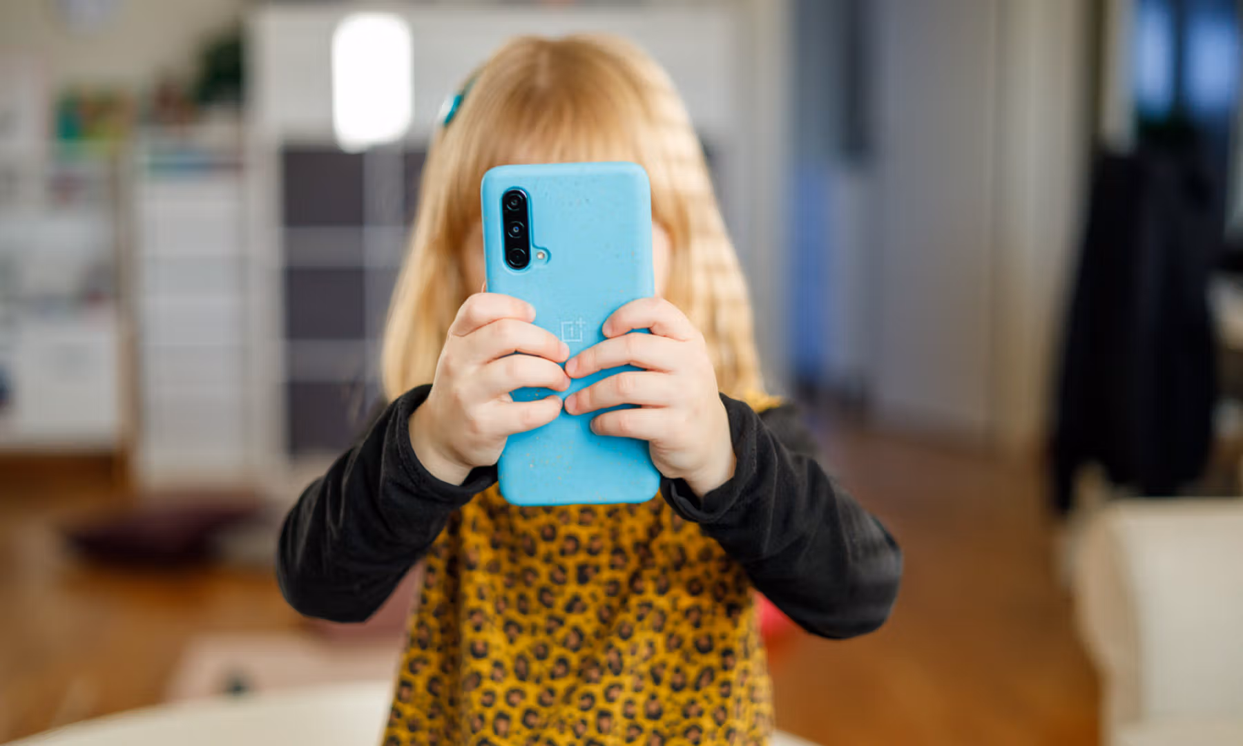 Bästa mobiltelefonen för barn